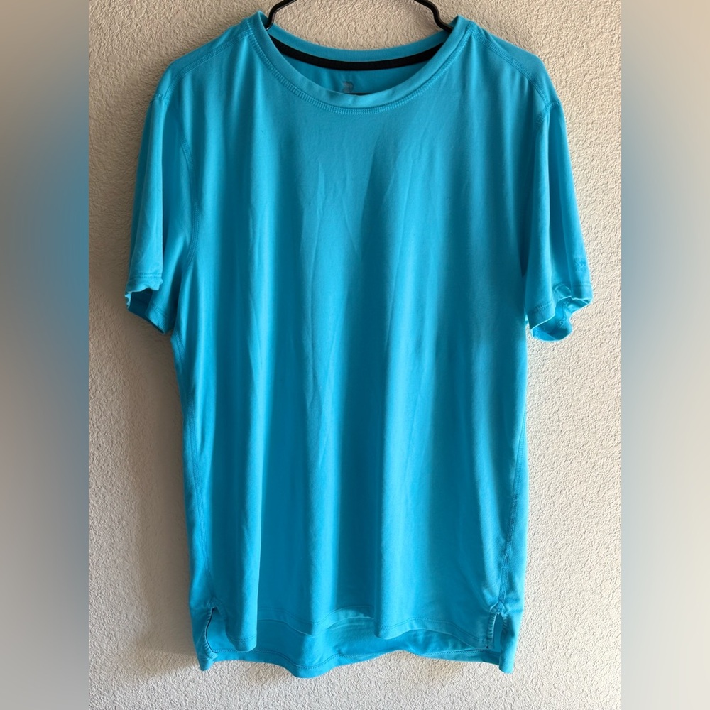 All in Motion Vibrant Aqua Short Sleeve Tee